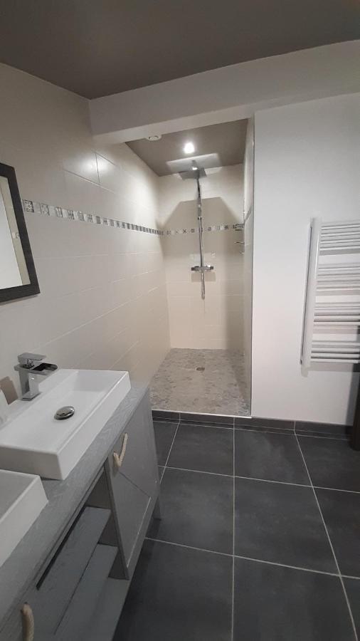 O Reve De Gabriel Bed and Breakfast Saint-Amand-de-Coly Εξωτερικό φωτογραφία