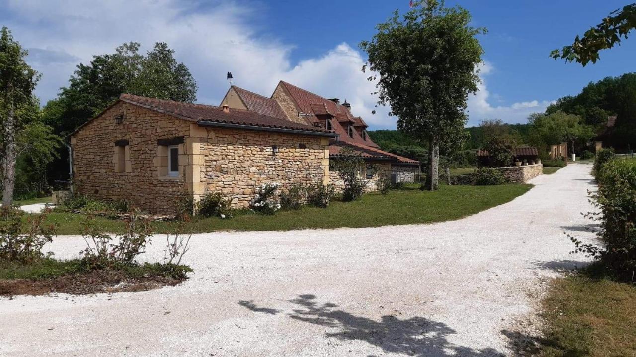 O Reve De Gabriel Bed and Breakfast Saint-Amand-de-Coly Εξωτερικό φωτογραφία