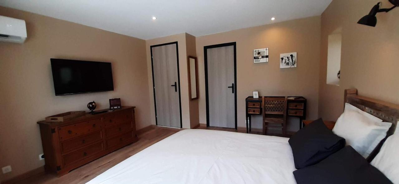 O Reve De Gabriel Bed and Breakfast Saint-Amand-de-Coly Εξωτερικό φωτογραφία